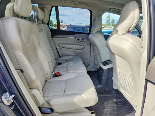 2025 VOLVO XC90