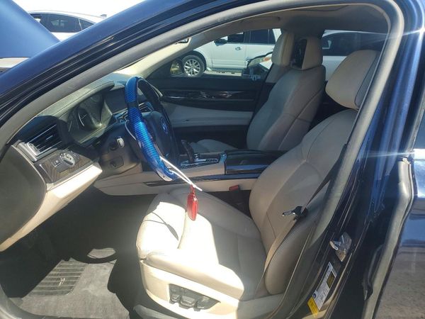 2012 BMW 750 750Li/Alpina B7