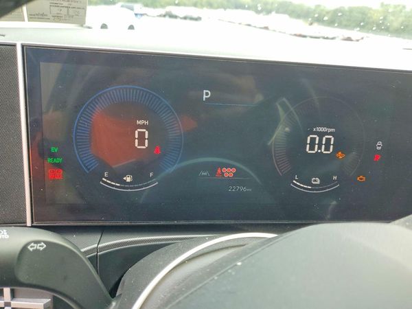 2026 HYUNDAI SANTA FE SE