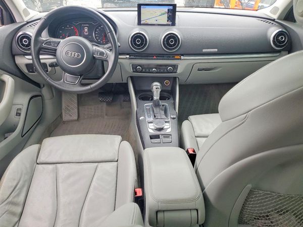 2015 AUDI A3