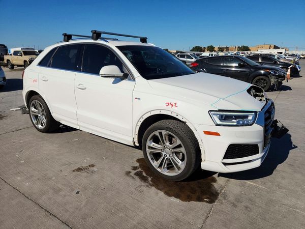 2018 AUDI Q3