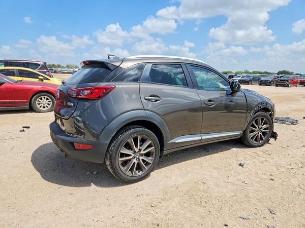 2016 MAZDA CX-3