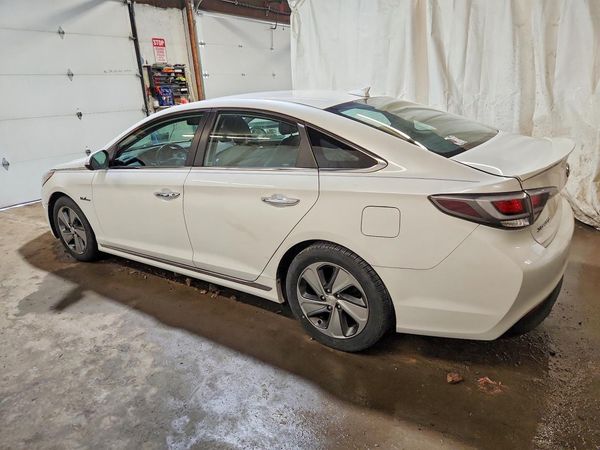 2016 HYUNDAI SONATA GLS (Middle) — DSRA