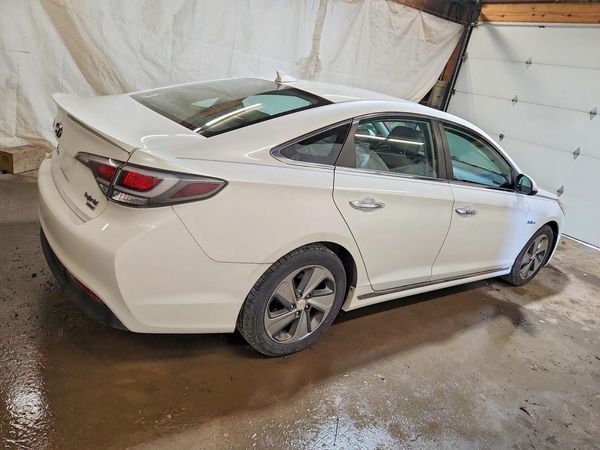 2016 HYUNDAI SONATA GLS (Middle) — PSRA