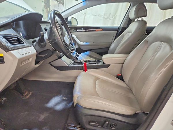 2016 HYUNDAI SONATA GLS (Middle) — DENT