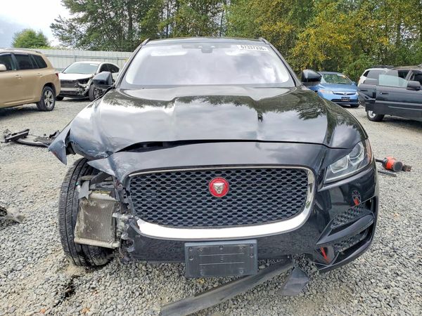 2018 JAGUAR F-PACE S