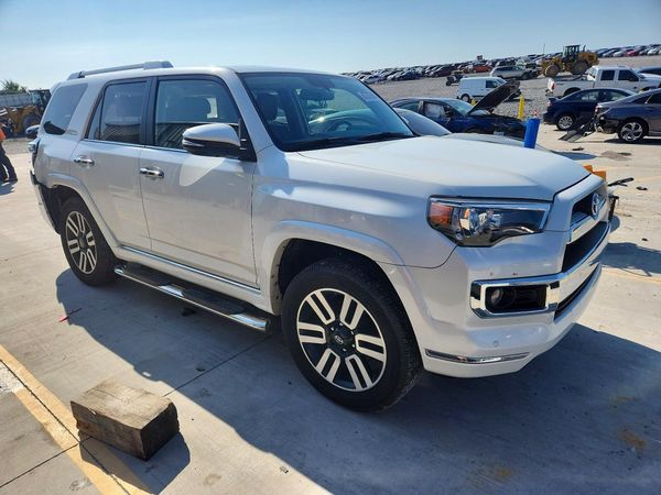 2019 TOYOTA 4RUNNER