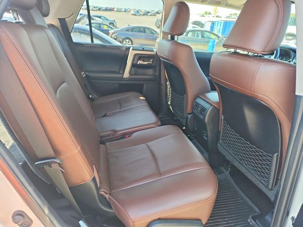 2019 TOYOTA 4RUNNER