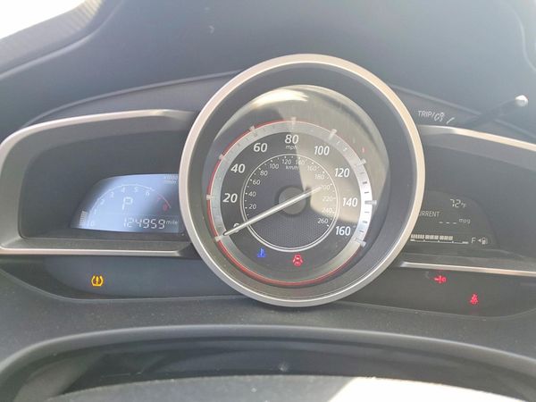 2016 MAZDA 3 SE