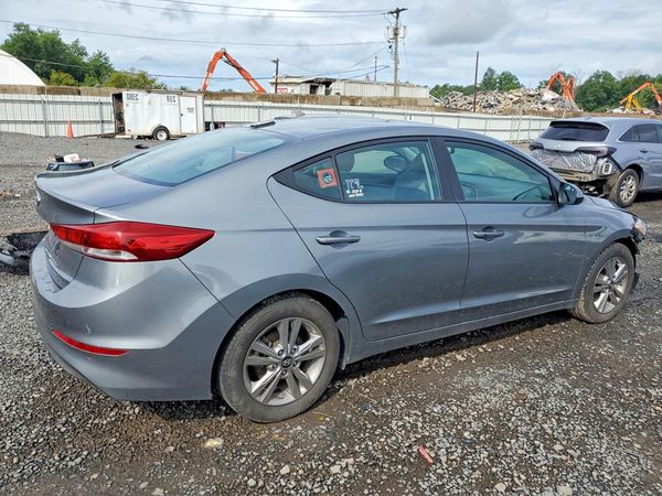 2018 HYUNDAI ELANTRA