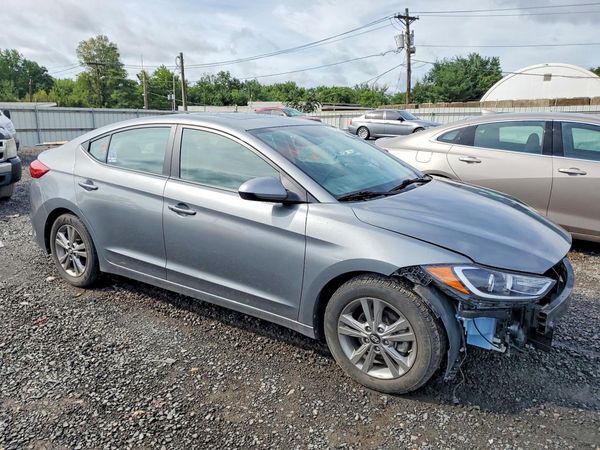 2018 HYUNDAI ELANTRA