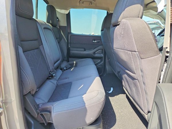 2026 NISSAN FRONTIER