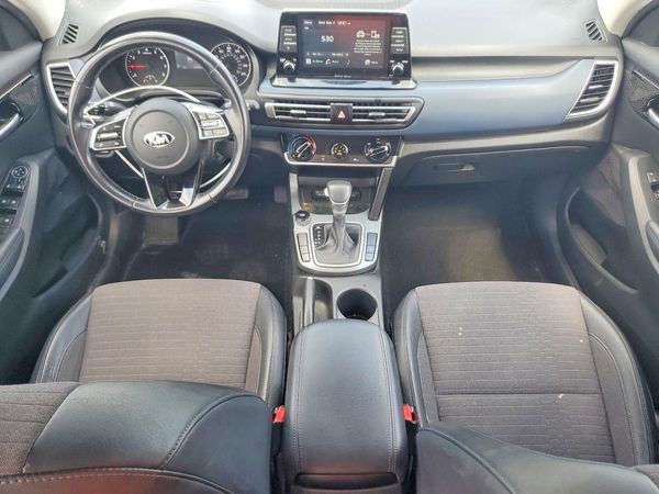 2021 KIA SELTOS S