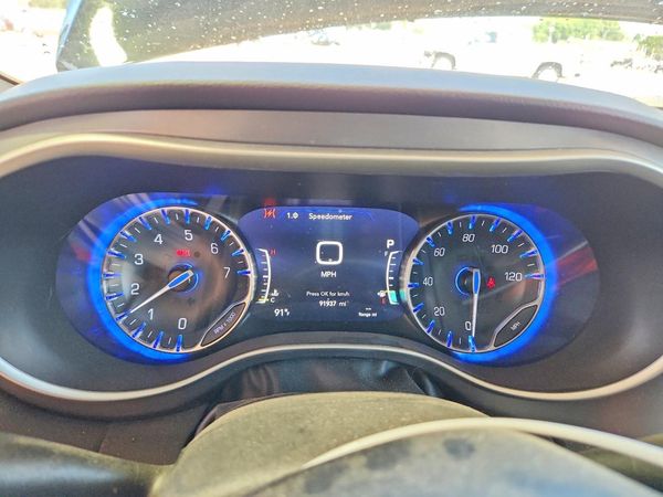 2022 CHRYSLER PACIFICA Touring L — ODOM