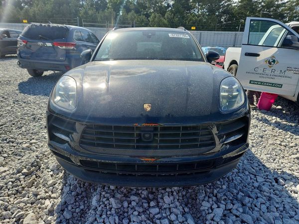 2019 PORSCHE MACAN