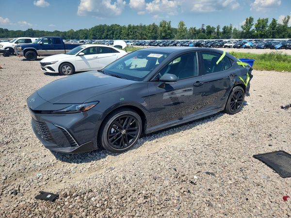 2026 TOYOTA CAMRY