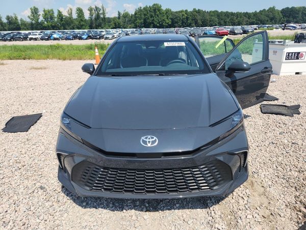 2026 TOYOTA CAMRY