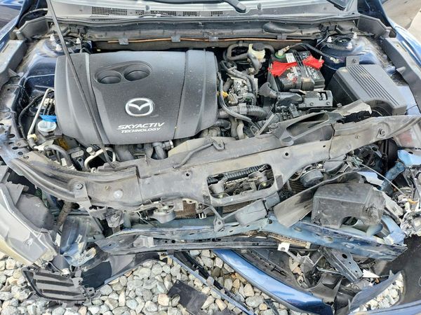 2016 MAZDA 6 Touring/GS — Engine bay