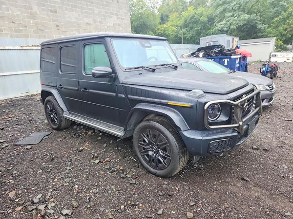 2025 MERCEDES-BENZ G550