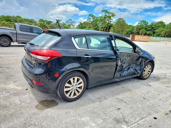 2015 KIA FORTE