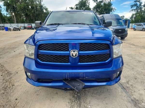 2016 RAM 1500 ST
