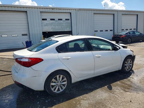 2015 KIA FORTE
