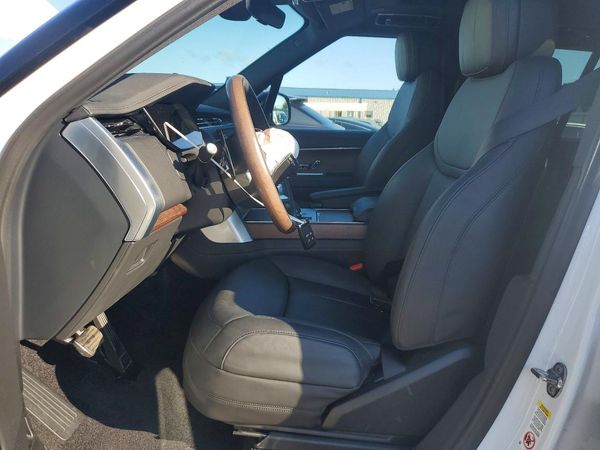 2024 LAND ROVER RANGE ROVER