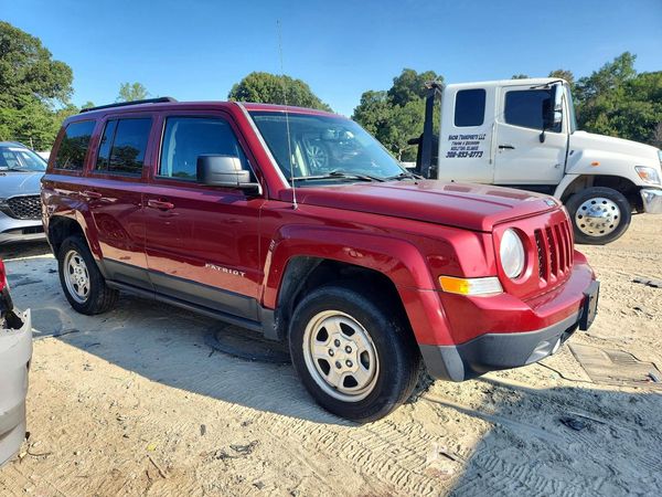 2016 JEEP PATRIOT Sport — Passenger 3/4