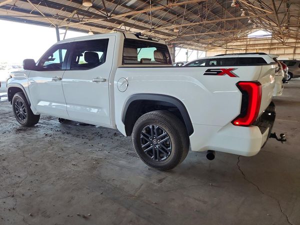 2025 TOYOTA TUNDRA