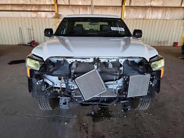 2025 TOYOTA TUNDRA