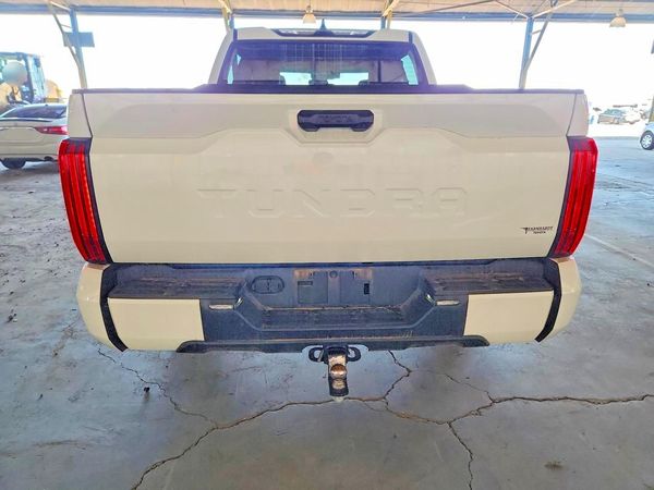 2025 TOYOTA TUNDRA