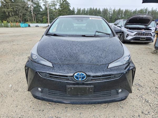 2022 TOYOTA PRIUS