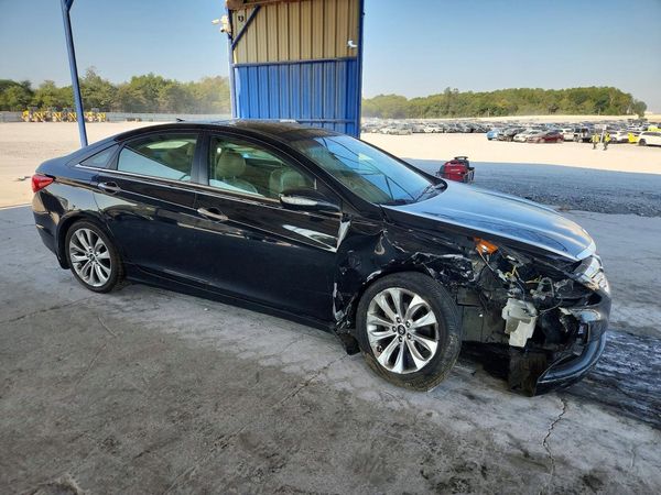 2012 HYUNDAI SONATA Middle level