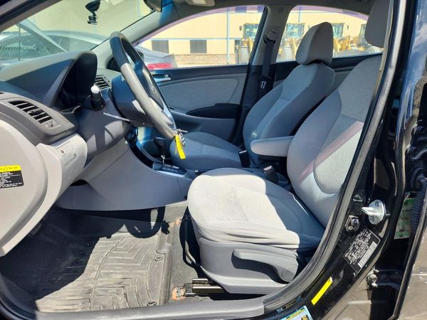 2012 HYUNDAI ACCENT GL (Middle-low grade)