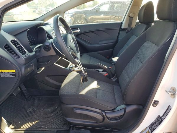2018 KIA FORTE LX Base