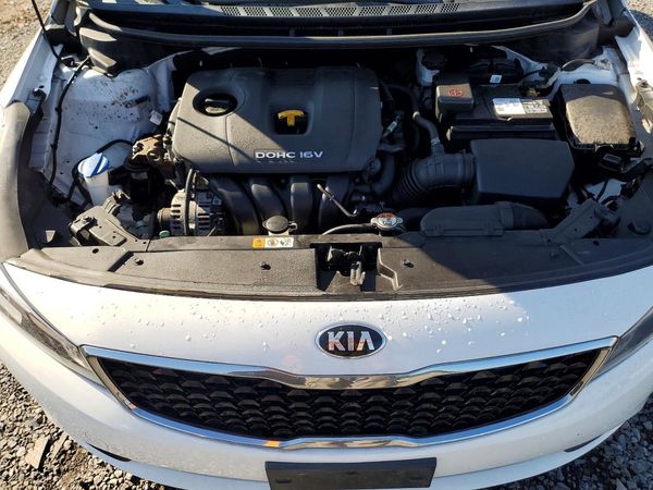2018 KIA FORTE LX Base