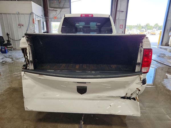 2018 RAM 1500 ST