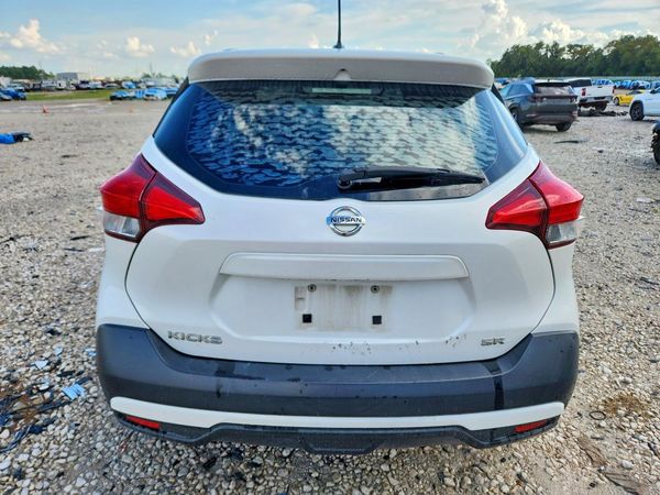 2019 NISSAN KICKS