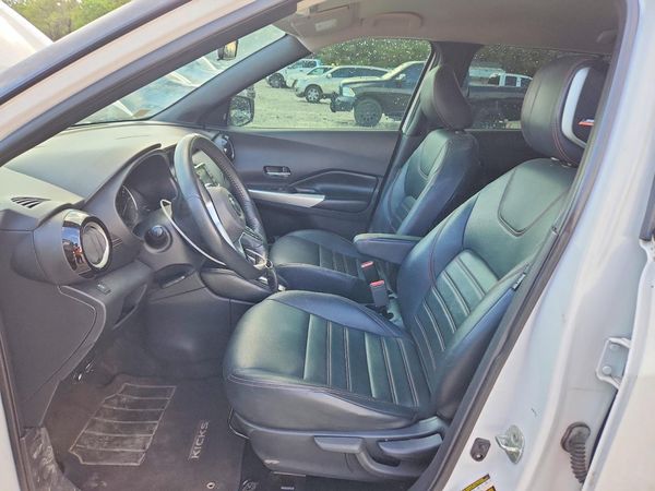 2019 NISSAN KICKS