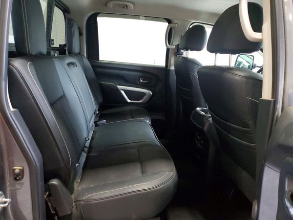 2018 NISSAN TITAN