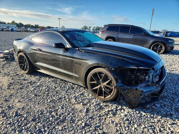 2017 FORD MUSTANG