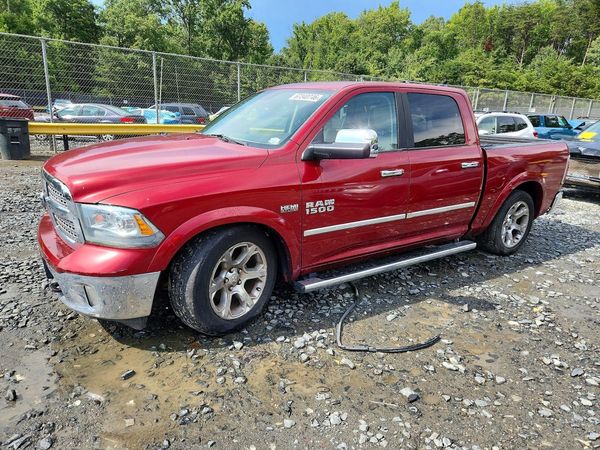 2013 RAM 1500 Laramie — Front 3/4