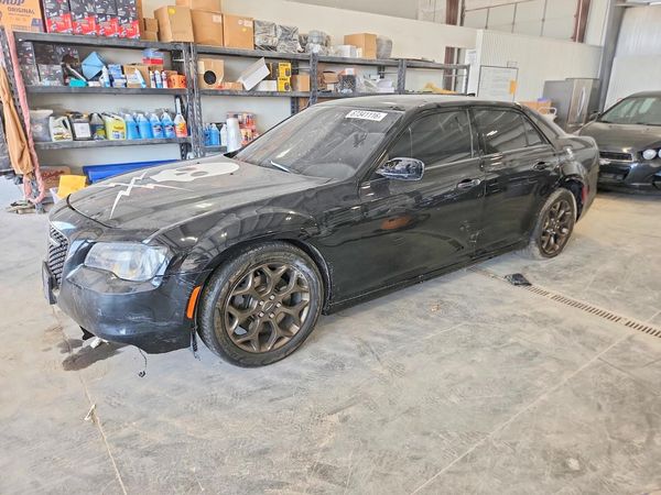 2016 CHRYSLER 300