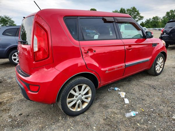2013 KIA SOUL