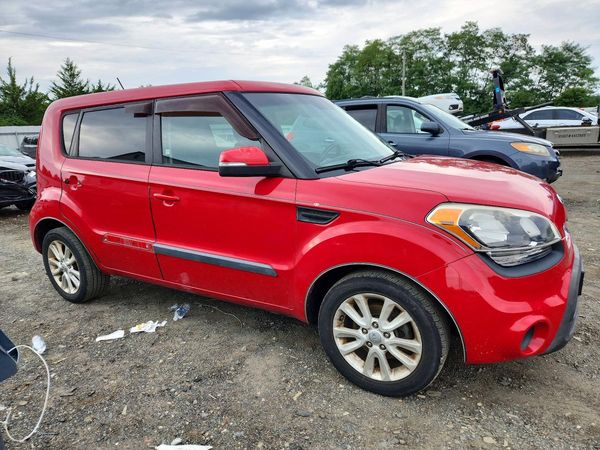 2013 KIA SOUL