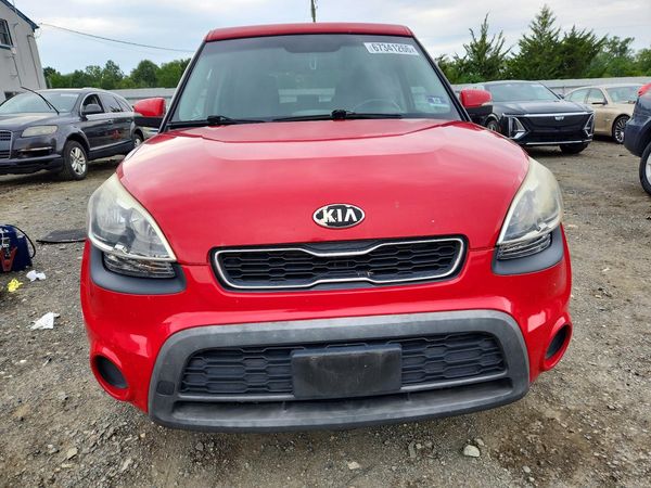 2013 KIA SOUL