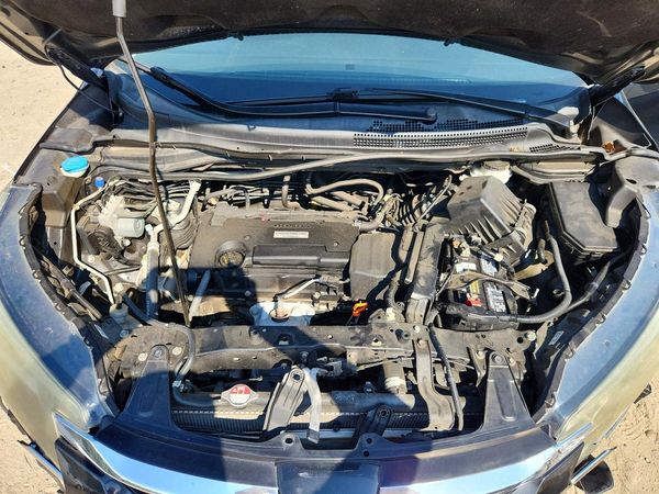 2016 HONDA CRV EX-L — Engine bay