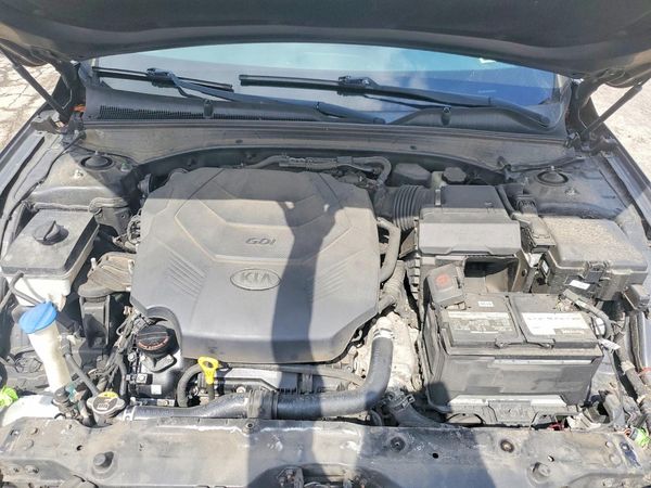 2017 KIA CADENZA