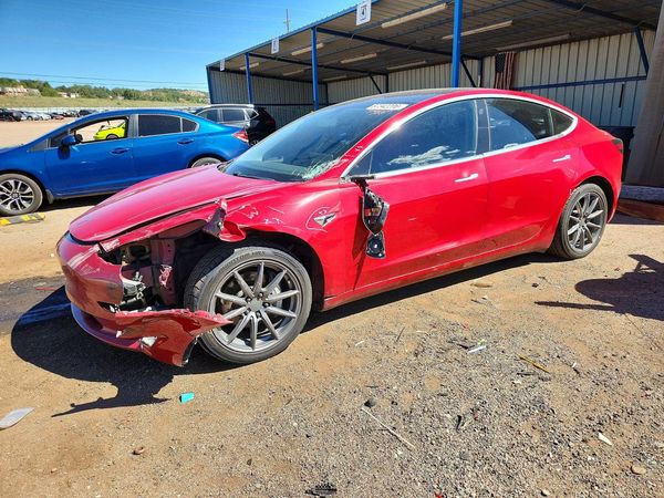 2018 TESLA MODEL 3