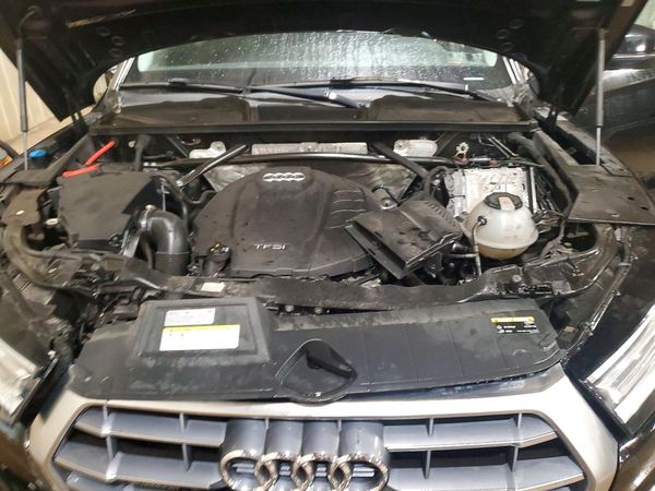 2018 AUDI Q5 quattro Premium